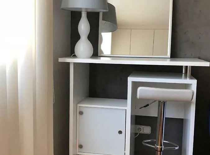 Moderne Direkt In *